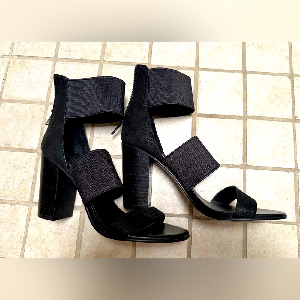 Steven Black Women's 4 inch Heels - Elastic bands, chunky heel